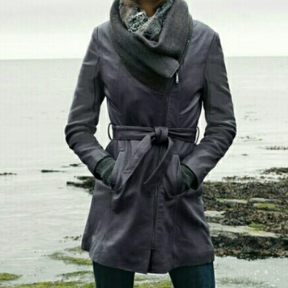 Elite Tahari Alexandria Lambskin Leather Trench